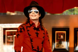 Maykl Ceksonun corabı 8 minə satıldı