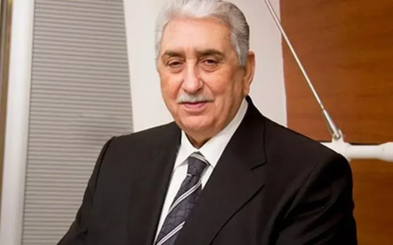 Arif Babayev vəfat etdi