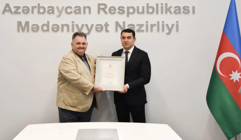 Ayaz Salayev Fəxri diploma layiq görüldü