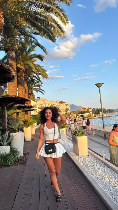 Mehinin Montenoqro tətili…