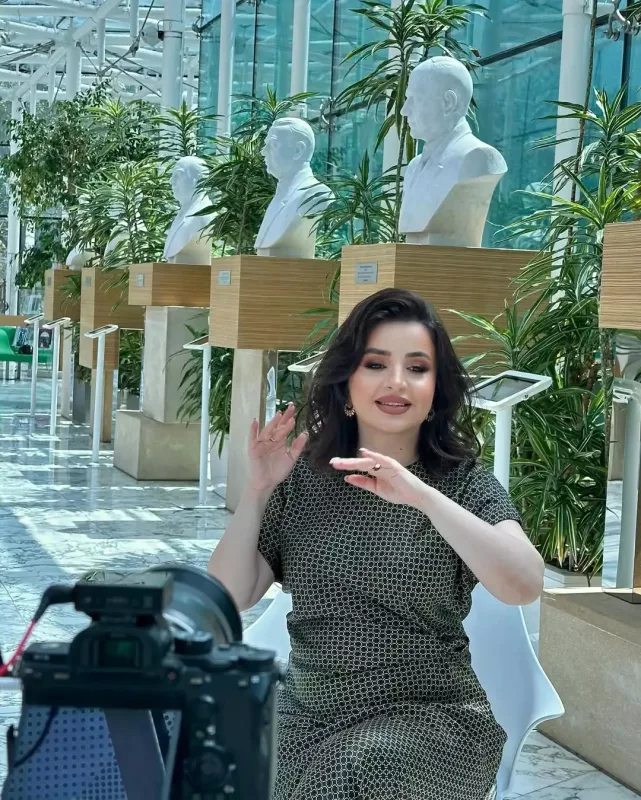 Muğam ifaçısından hamiləlik fotoları