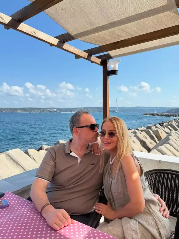 İradədən həyat yoldaşı ilə paylaşım