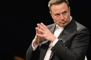 İlon Maskdan Azərbaycanla bağlı paylaşım