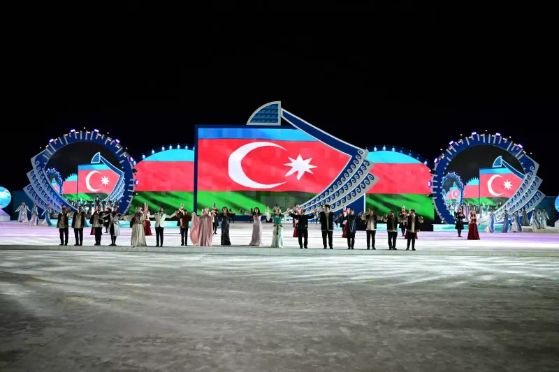 Türkmənistandakı konsertləri maraqla qarşılandı