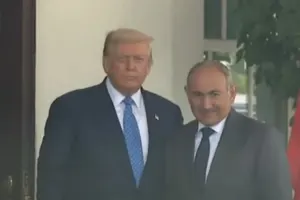 Paşinyan Ağ Evə gəlib, Trampla görüşü başlayıb