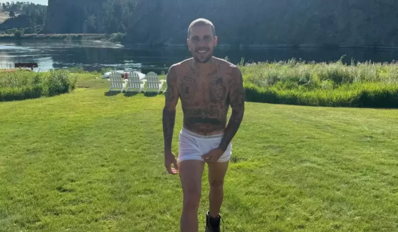 Castin tərzi ilə diqqət çəkdi