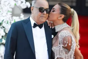 Röya Ayxana ağır itki!