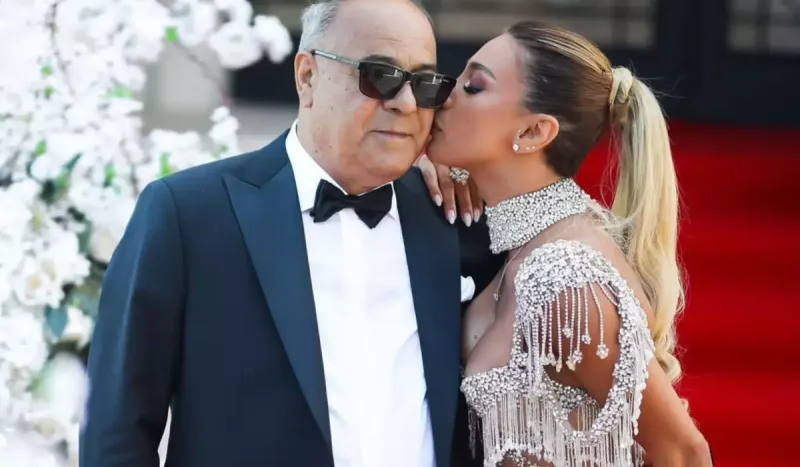 Röya Ayxana ağır itki!