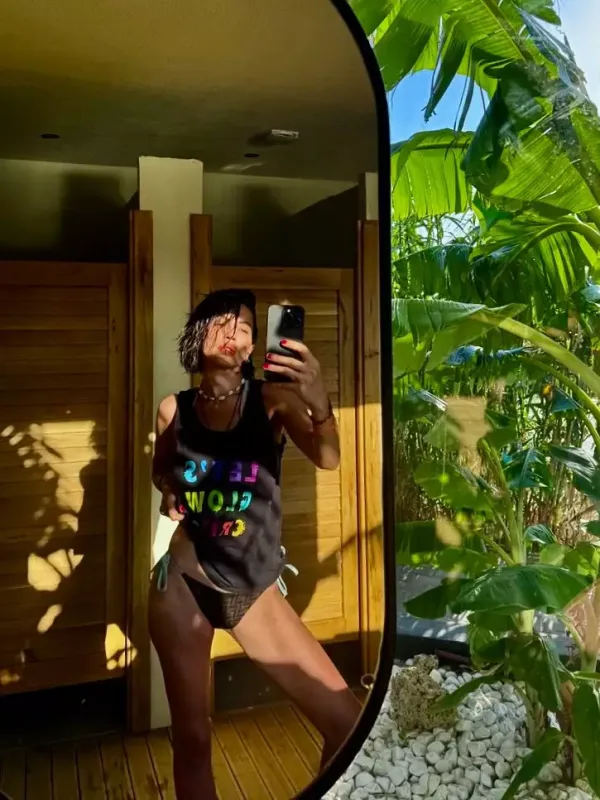 Günayın oğlu ilə istirahəti