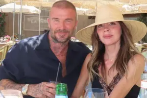 Oğlu özünə toy edən Bekham ailəsi tətildə