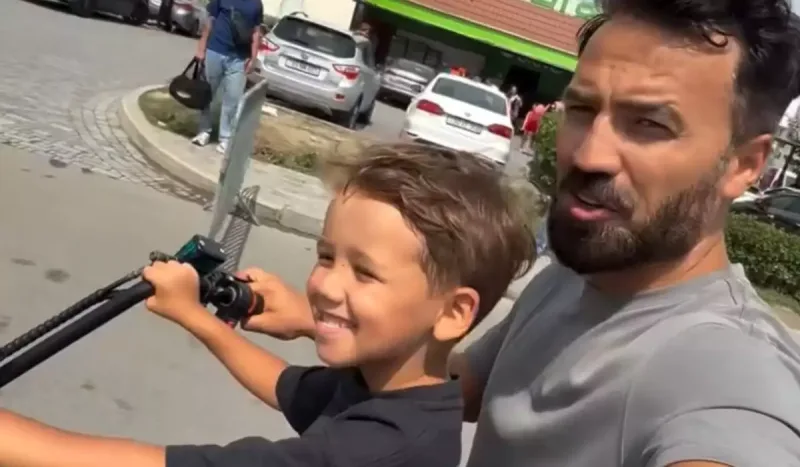 Zamiqlə oğlunun gəzintisi