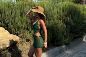 Səmradan çimərlik geyimində video