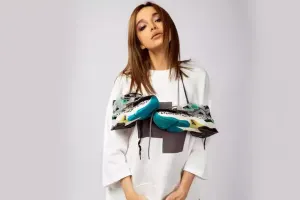 Müsabiqədə iştirak üçün yardım istəyir