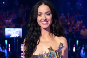 Keti Perri İspaniyada cərimələndi