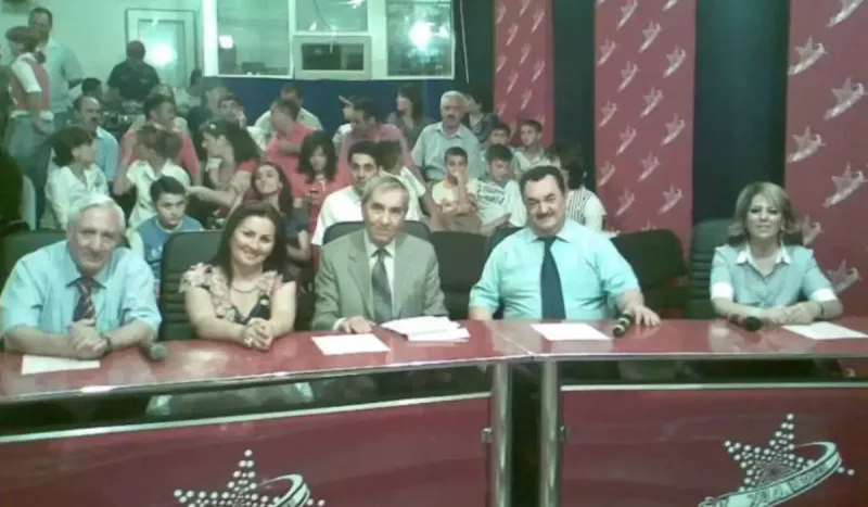 Xalq artistinin arxiv fotolarını paylaşdı