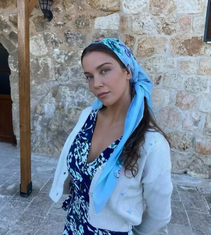 “Uzak Şehir”in aktrisasından maraqlı paylaşım