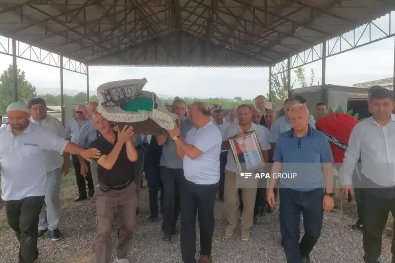 Vidadi Babanlı dəfn olundu - Foto