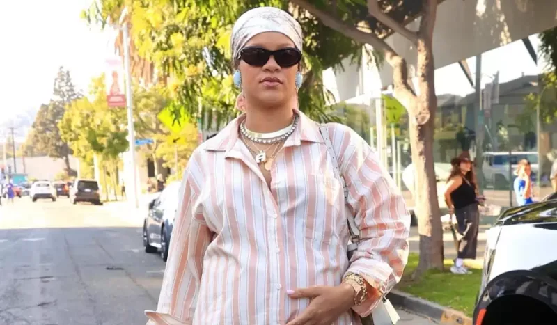 RiRinin hamiləlik tərzi