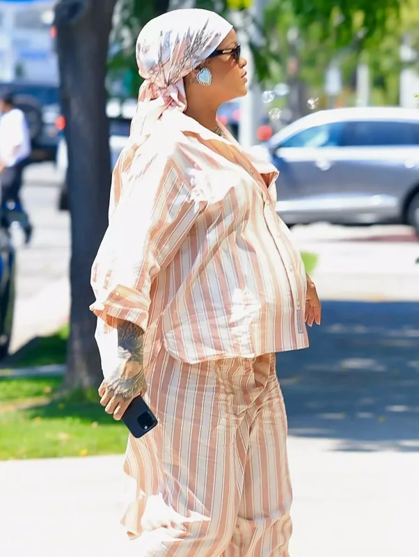 RiRinin hamiləlik tərzi