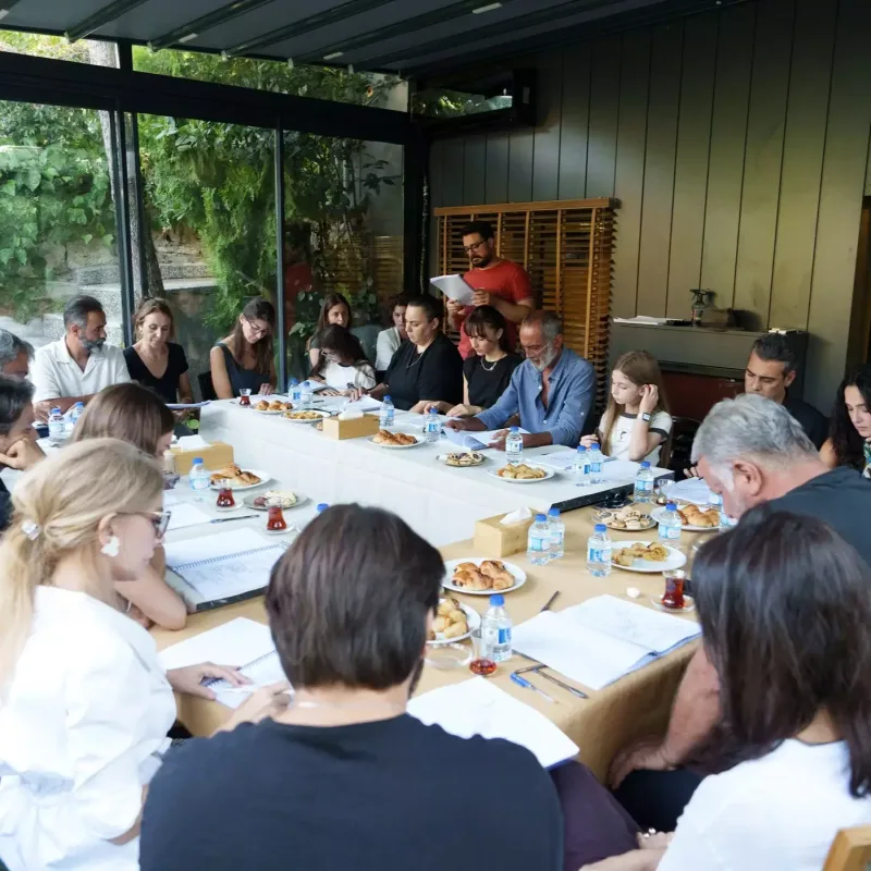 Başlamadan adı dəyişdi