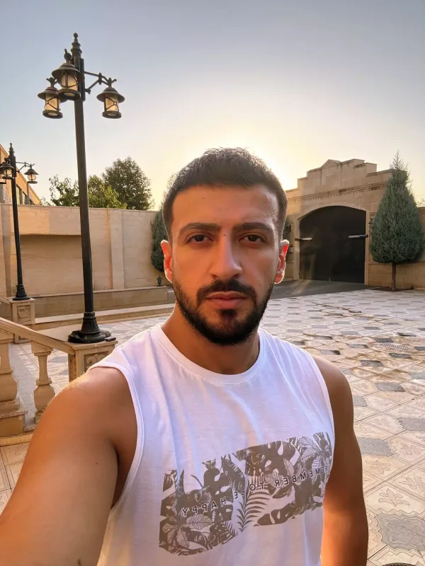 “Zəhmətkeş insan üçün ən gözəl istirahət...”