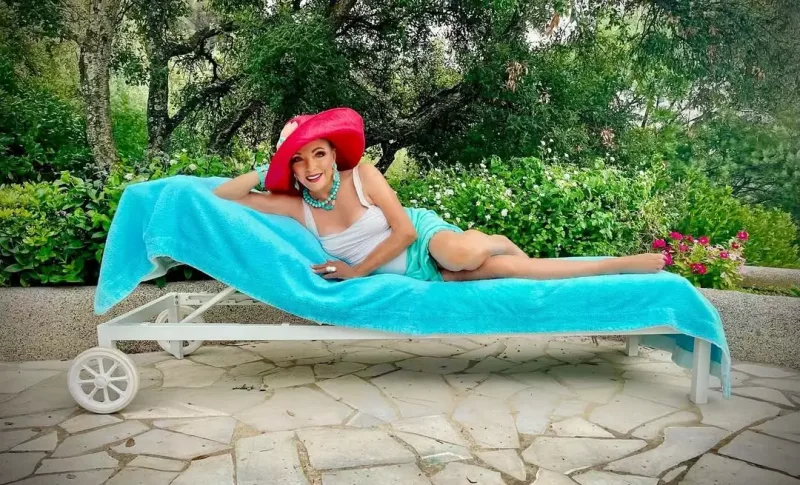 92 yaşlı aktrisadan tətil paylaşımı