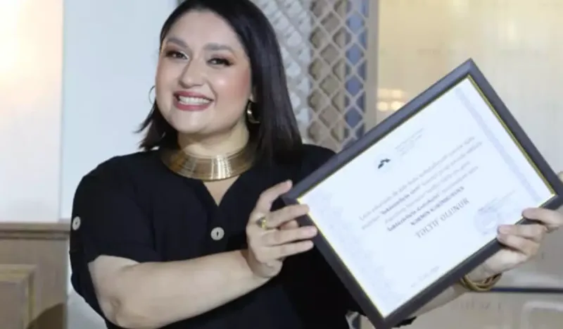 Nərmin Laçında təltif olundu