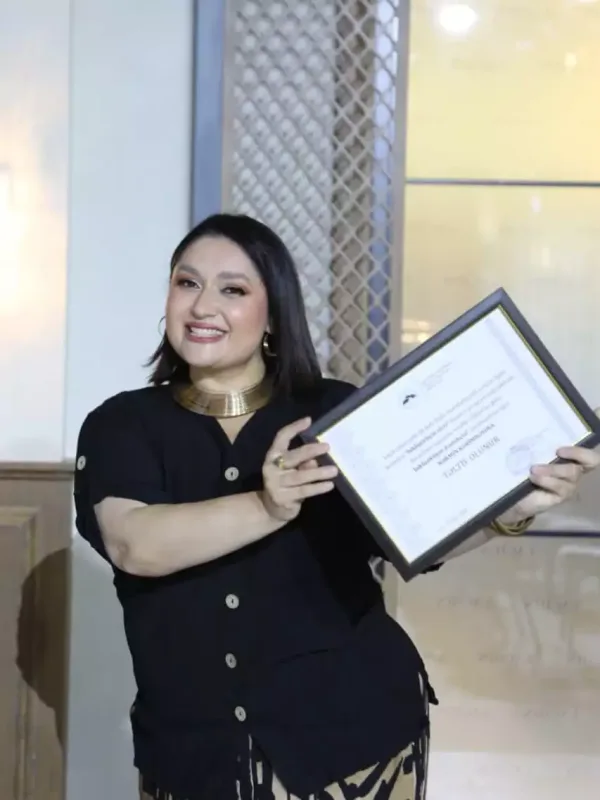 Nərmin Laçında təltif olundu