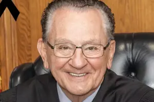 “Dünyanın ən ədalətli hakimi” vəfat etdi