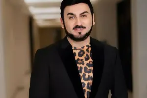 “Guya, iki yüz manat verib iki uşağa forma alıblar”