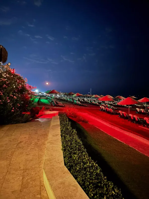 Azad ailəsi ilə istirahətə getdi