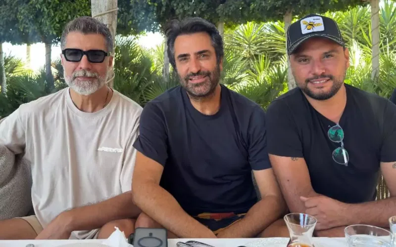 Köhnə dostlar yenidən bir arada...