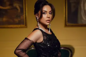 Ayan məşhur mahnını səsləndirdi