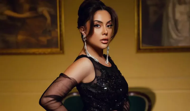 Ayan məşhur mahnını səsləndirdi