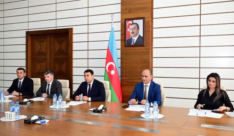 Mədəniyyət naziri Şəmkirdə dörd rayondan sakinlərin müraciətlərini dinləyib