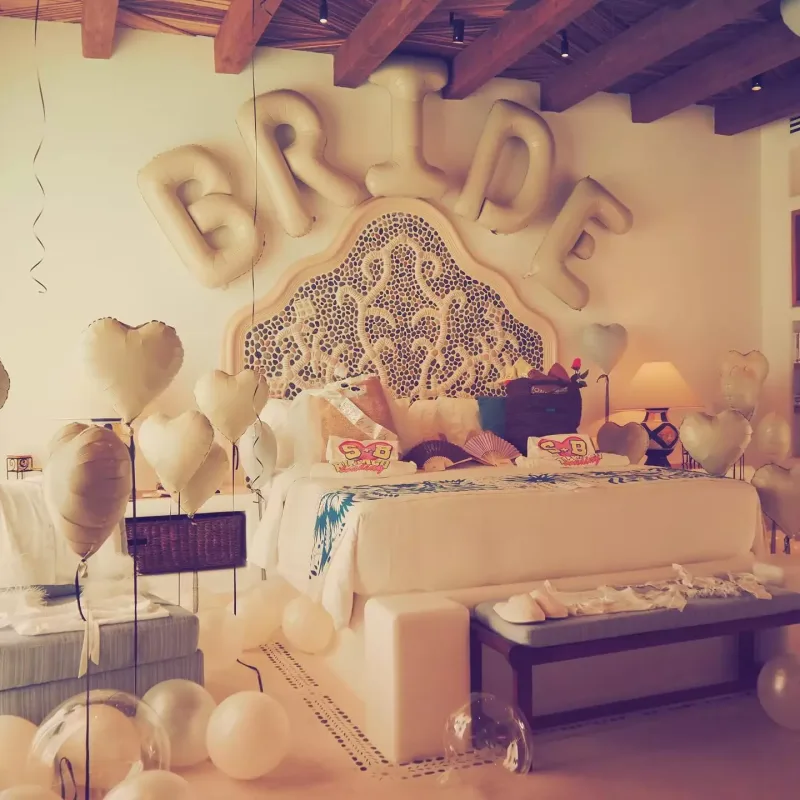 Selena subaylıqla vidalaşdı!