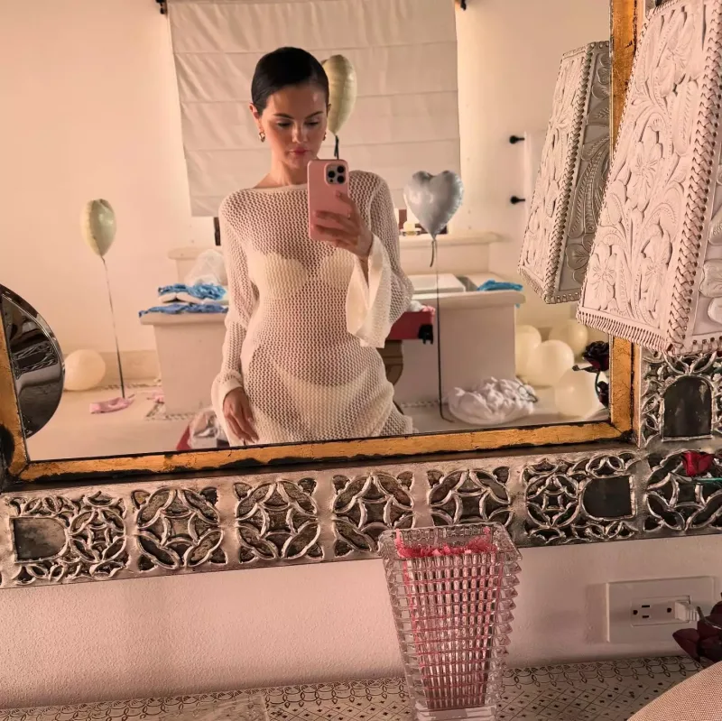 Selena subaylıqla vidalaşdı!