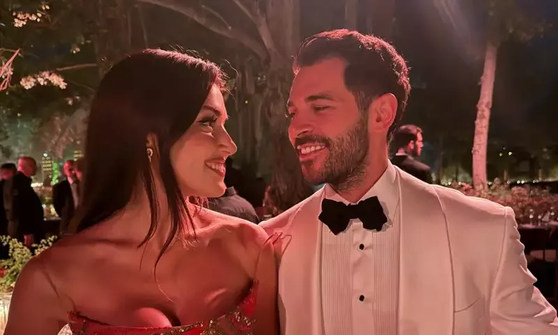 Ayrılıqla bağlı sualları cavabsız qoydu