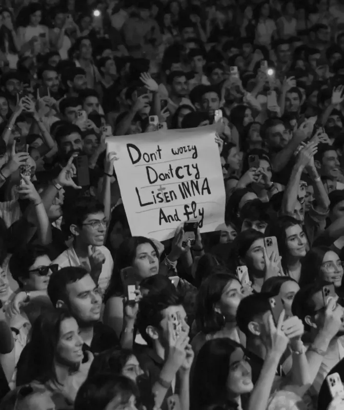 İnna Bakıda konsert verdi