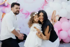 Cavid qızının 3 yaşını qeyd etdi