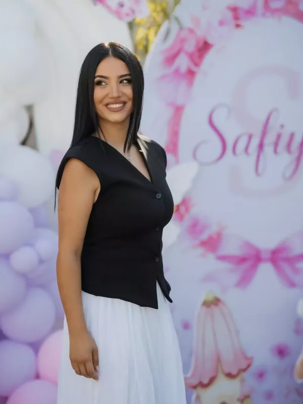 Cavid qızının 3 yaşını qeyd etdi