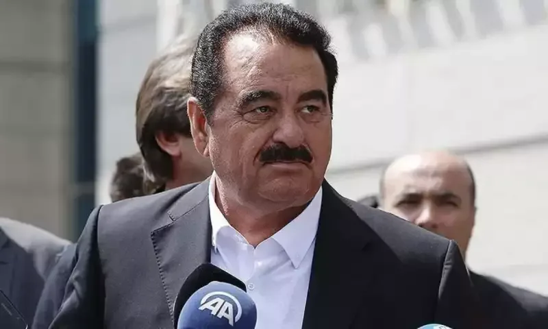 24 əlil arabası bağışladı!