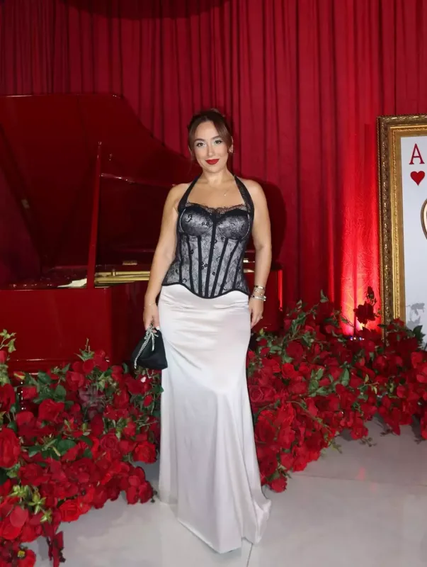 “Luxury” parti…