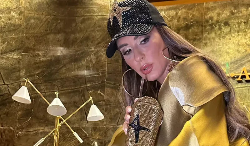 Ağayevanın  R&amp;B tərzi