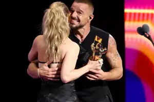 Riki Martin “Latin Icon” ödülünü aldı!