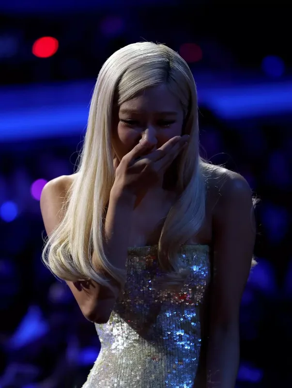 “APT.”nın ifaçısı ödül aldı