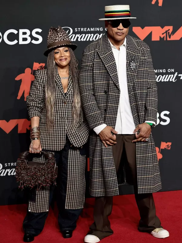 Qırmızı xalıda diqqət çəkənlər...