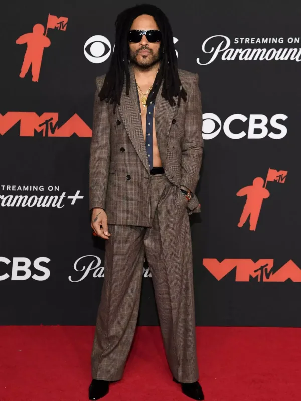 Qırmızı xalıda diqqət çəkənlər...