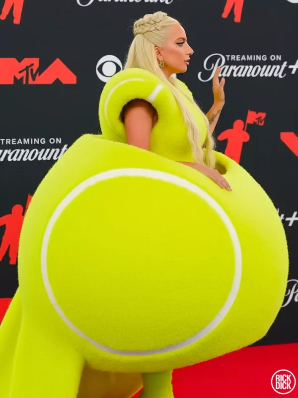 Bu dəfə tennis topu oldu