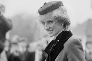 Kral ailəsi şahzadə Dianaya ölümündən sonra necə xəyanət etdi